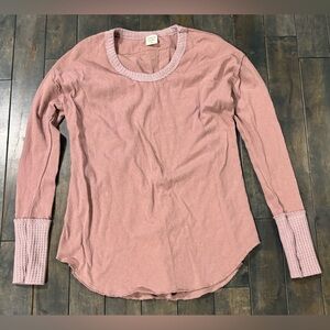 Urban Daizy Pink Raw Hen Long Sleeve Waffle Knit Cuff and Neckline Size Medium